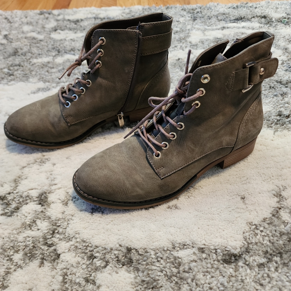 Grey Side Zip Ankle Boots Gray 8